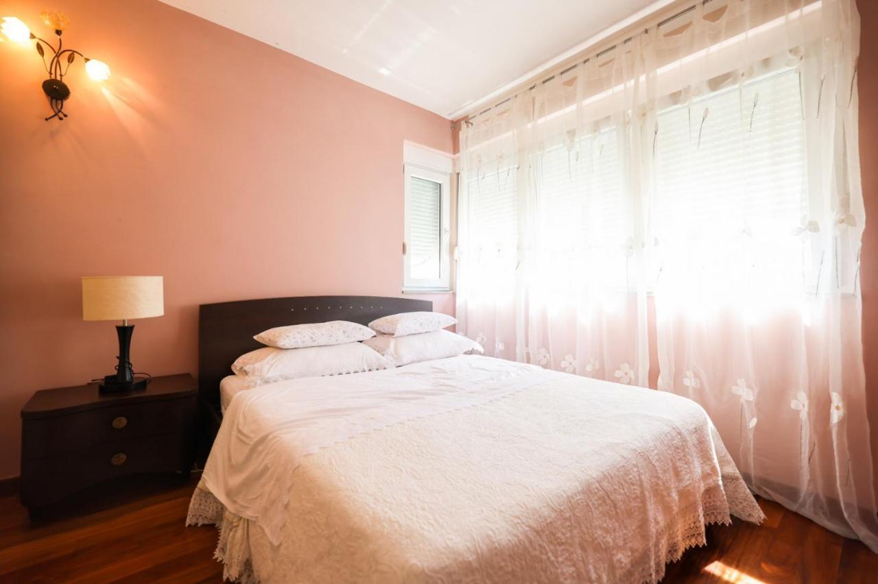 Holiday Home Cvita Sukosan Bagian luar foto