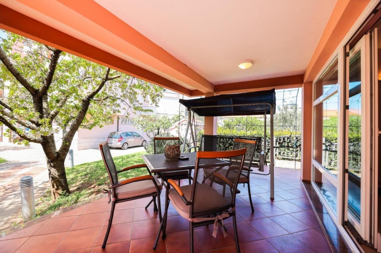 Holiday Home Cvita Sukosan Bagian luar foto